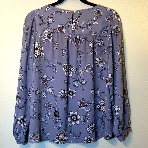 Womens Small Blouse THE LOFT Floral Periwinkle Flowy Boho Office Capsule - Picture 2 of 16